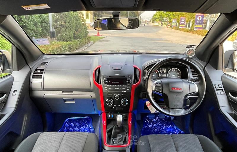 ขายรถกระบะมือสอง-isuzu-อีซูซุ-รถปี2017-รหัส88292-845c6c51.jpg ขายรถกระบะมือสอง-isuzu-อีซูซุ-รถปี2017-รหัส88292-845c6c51.jpg