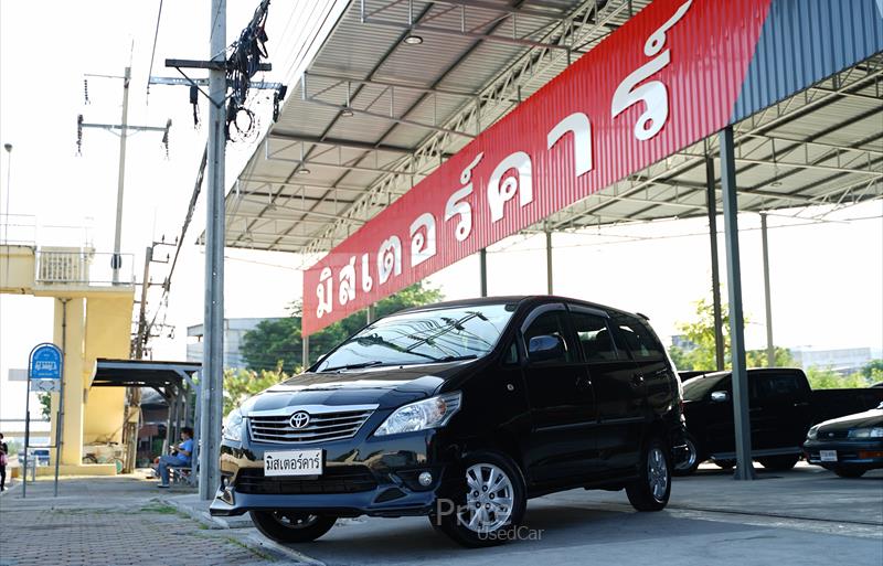 รถตู้มือสอง TOYOTA INNOVA รถปี 2014