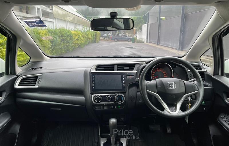 ขายรถเก๋งมือสอง-honda-ฮอนด้า-รถปี2018-รหัส88312-824299b6.jpg ขายรถเก๋งมือสอง-honda-ฮอนด้า-รถปี2018-รหัส88312-824299b6.jpg
