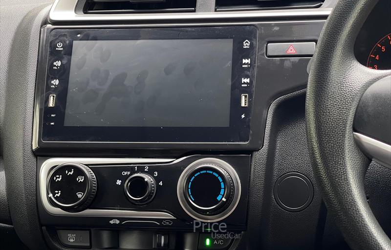 ขายรถเก๋งมือสอง-honda-ฮอนด้า-รถปี2018-รหัส88312-c5801136.jpg ขายรถเก๋งมือสอง-honda-ฮอนด้า-รถปี2018-รหัส88312-c5801136.jpg