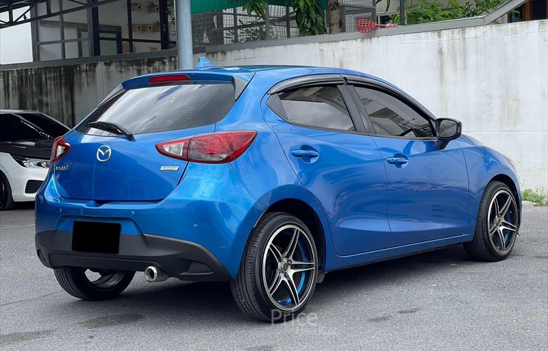 ขายรถเก๋งมือสอง-mazda-มาสด้า-รถปี2015-รหัส88314-bb70cf50.jpg ขายรถเก๋งมือสอง-mazda-มาสด้า-รถปี2015-รหัส88314-bb70cf50.jpg
