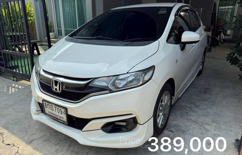 รถเก๋งมือสอง HONDA JAZZ รถปี 2019