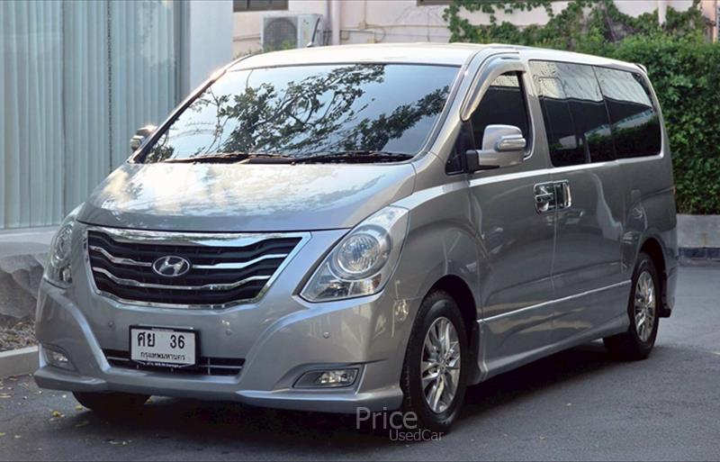 รถตู้มือสอง HYUNDAI H-1 รถปี 2014 รถตู้มือสอง HYUNDAI H-1 รถปี 2014