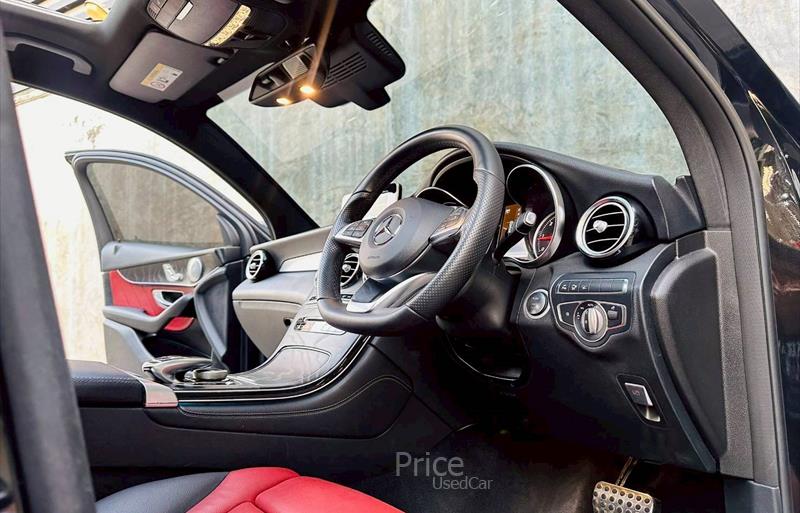 ขายรถเก๋งมือสอง-mercedes-benz-เมอร์เซเดสเบนซ์-รถปี2018-รหัส88330-bbc60395.jpg ขายรถเก๋งมือสอง-mercedes-benz-เมอร์เซเดสเบนซ์-รถปี2018-รหัส88330-bbc60395.jpg