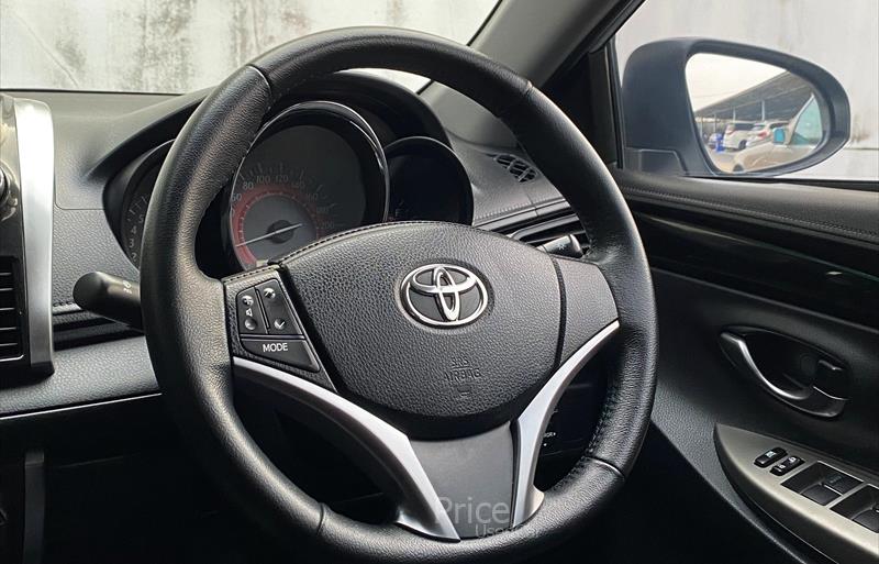 ขายรถเก๋งมือสอง-toyota-โตโยต้า-รถปี2013-รหัส88341-8656965f.jpg ขายรถเก๋งมือสอง-toyota-โตโยต้า-รถปี2013-รหัส88341-8656965f.jpg