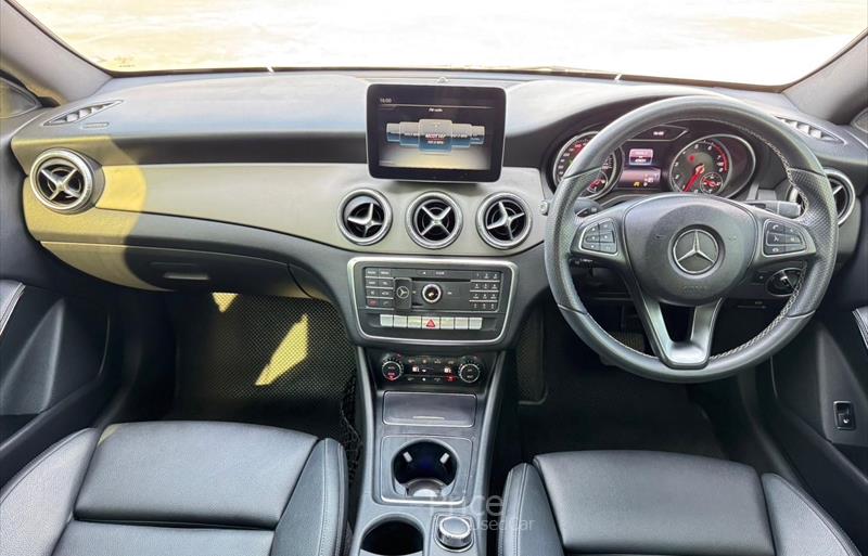 ขายรถเก๋งมือสอง-mercedes-benz-เมอร์เซเดสเบนซ์-รถปี2017-รหัส88344-a28d4c3a.jpg ขายรถเก๋งมือสอง-mercedes-benz-เมอร์เซเดสเบนซ์-รถปี2017-รหัส88344-a28d4c3a.jpg