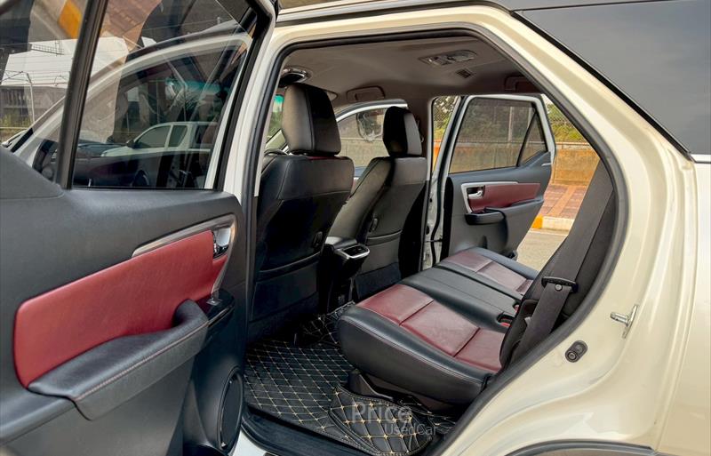 ขายรถ-suv-มือสอง-toyota-โตโยต้า-รถปี2018-รหัส88364-f629eafc.jpg ขายรถ-suv-มือสอง-toyota-โตโยต้า-รถปี2018-รหัส88364-f629eafc.jpg
