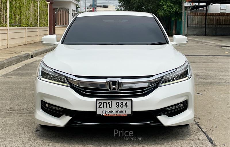 ขายรถเก๋งมือสอง-honda-ฮอนด้า-รถปี2016-รหัส88375-94f85919.jpg ขายรถเก๋งมือสอง-honda-ฮอนด้า-รถปี2016-รหัส88375-94f85919.jpg