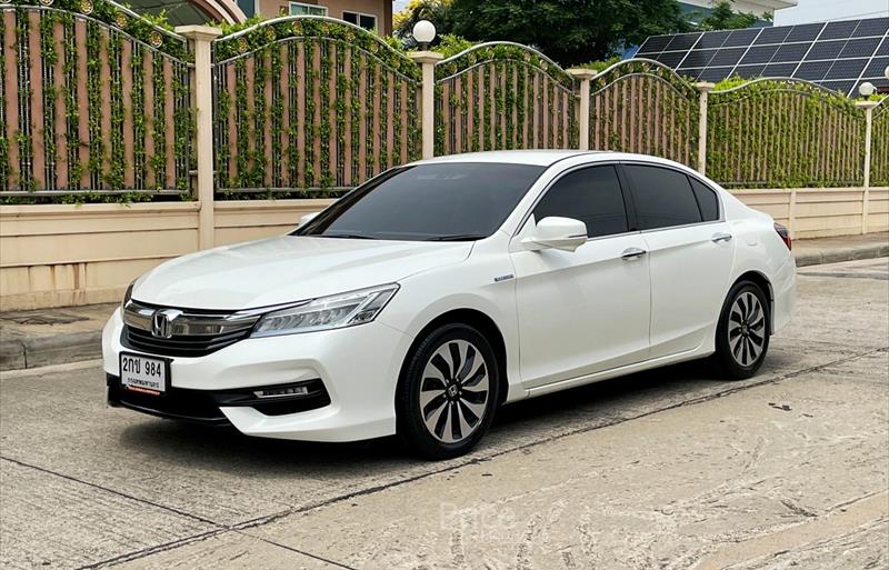รถเก๋งมือสอง HONDA ACCORD รถปี 2016
