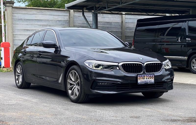 รถเก๋งมือสอง BMW 530i รถปี 2020