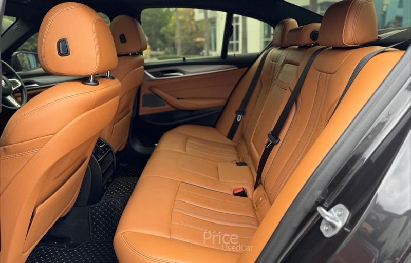 ขายรถเก๋งมือสอง-bmw-บีเอ็มดับบลิว-รถปี2019-รหัส88394-bef374ba.jpg ขายรถเก๋งมือสอง-bmw-บีเอ็มดับบลิว-รถปี2019-รหัส88394-bef374ba.jpg