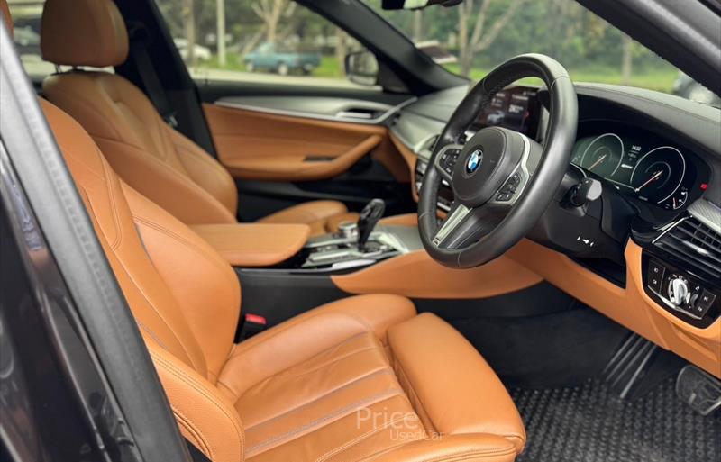 ขายรถเก๋งมือสอง-bmw-บีเอ็มดับบลิว-รถปี2019-รหัส88394-ea90441c.jpg ขายรถเก๋งมือสอง-bmw-บีเอ็มดับบลิว-รถปี2019-รหัส88394-ea90441c.jpg