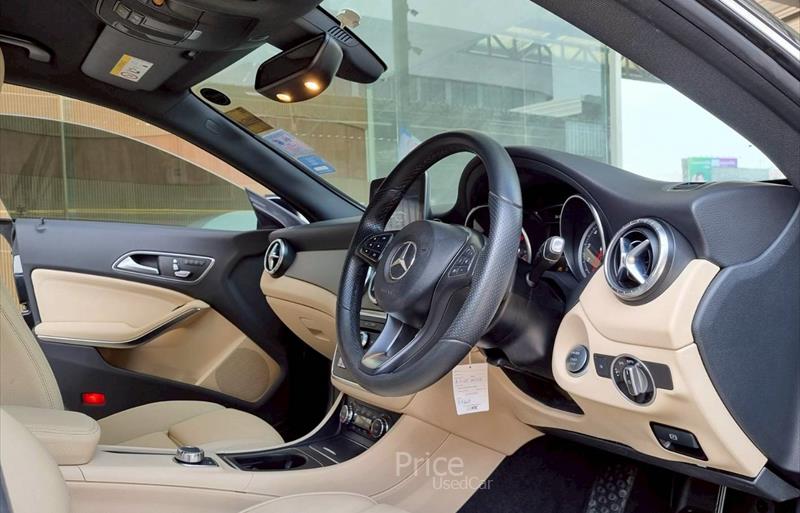 ขายรถเก๋งมือสอง-mercedes-benz-เมอร์เซเดสเบนซ์-รถปี2018-รหัส88436-ca2860e7.jpg ขายรถเก๋งมือสอง-mercedes-benz-เมอร์เซเดสเบนซ์-รถปี2018-รหัส88436-ca2860e7.jpg