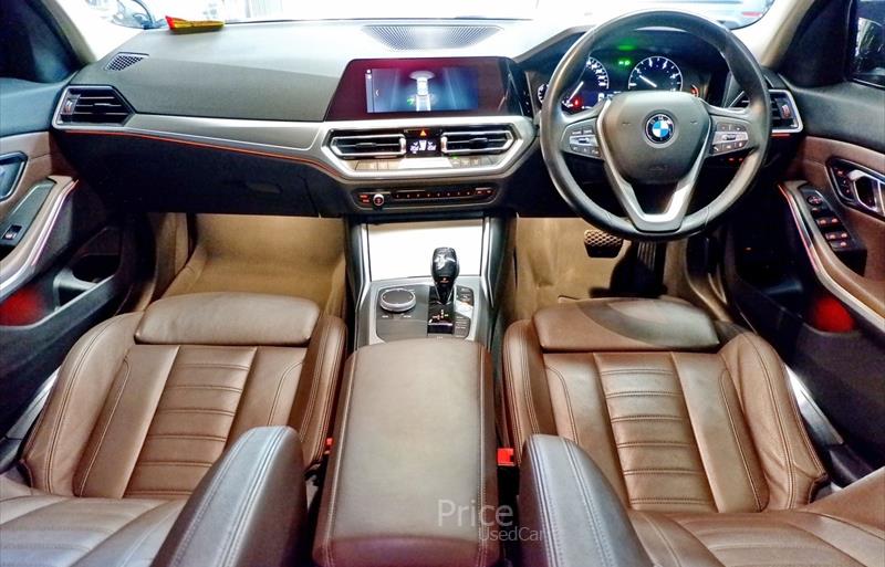 ขายรถเก๋งมือสอง-bmw-บีเอ็มดับบลิว-รถปี2018-รหัส88442-898a8f66.jpg ขายรถเก๋งมือสอง-bmw-บีเอ็มดับบลิว-รถปี2018-รหัส88442-898a8f66.jpg