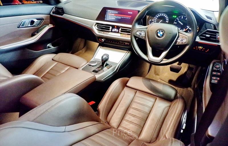 ขายรถเก๋งมือสอง-bmw-บีเอ็มดับบลิว-รถปี2018-รหัส88442-ed42db89.jpg ขายรถเก๋งมือสอง-bmw-บีเอ็มดับบลิว-รถปี2018-รหัส88442-ed42db89.jpg