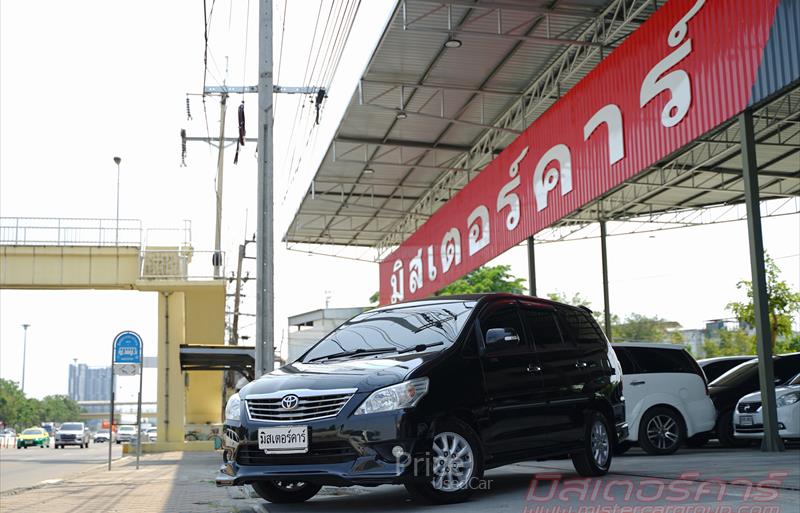 รถตู้มือสอง TOYOTA INNOVA รถปี 2012