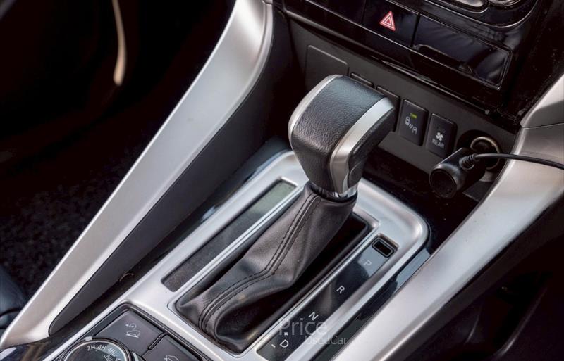 ขายรถ-suv-มือสอง-mitsubishi-มิตซูบิชิ-รถปี2016-รหัส88492-b23fb2d6.jpg ขายรถ-suv-มือสอง-mitsubishi-มิตซูบิชิ-รถปี2016-รหัส88492-b23fb2d6.jpg