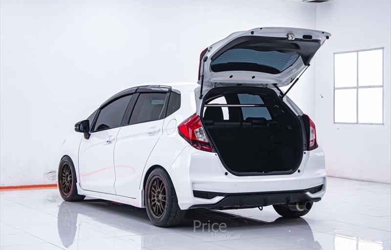 ขายรถเก๋งมือสอง-honda-ฮอนด้า-รถปี2020-รหัส88495-39b5b0f0.jpg ขายรถเก๋งมือสอง-honda-ฮอนด้า-รถปี2020-รหัส88495-39b5b0f0.jpg