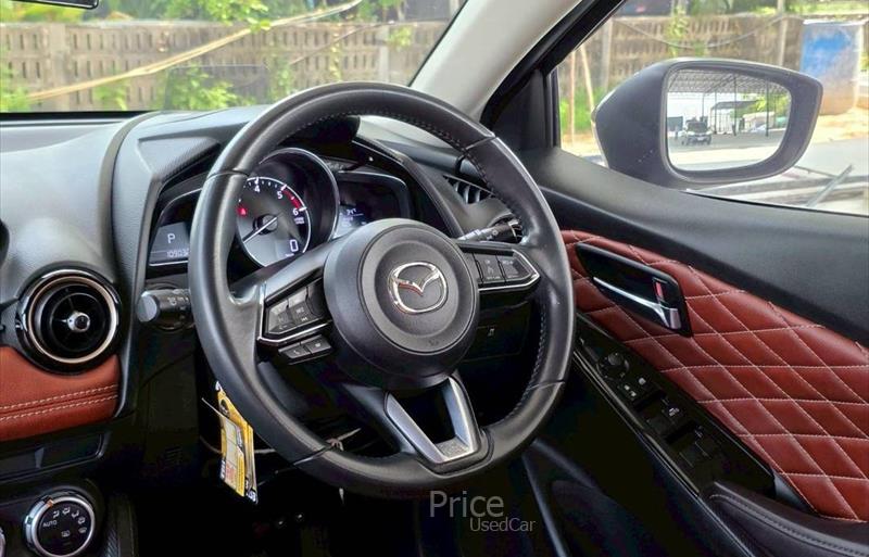 ขายรถเก๋งมือสอง-mazda-มาสด้า-รถปี2018-รหัส88496-c868b80e.jpg ขายรถเก๋งมือสอง-mazda-มาสด้า-รถปี2018-รหัส88496-c868b80e.jpg