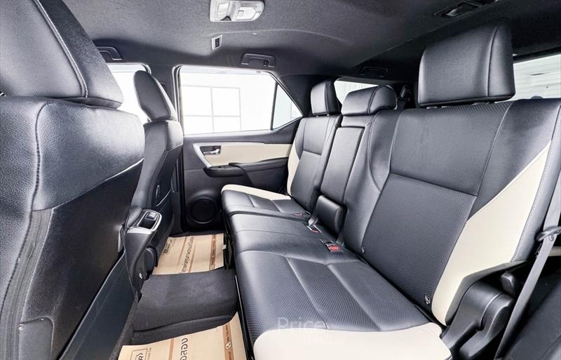 ขายรถ-suv-มือสอง-toyota-โตโยต้า-รถปี2021-รหัส88498-d307e46c.jpg ขายรถ-suv-มือสอง-toyota-โตโยต้า-รถปี2021-รหัส88498-d307e46c.jpg