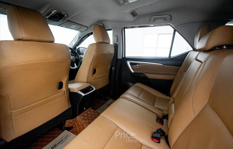 ขายรถ-suv-มือสอง-toyota-โตโยต้า-รถปี2016-รหัส88502-9c27ee20.jpg ขายรถ-suv-มือสอง-toyota-โตโยต้า-รถปี2016-รหัส88502-9c27ee20.jpg