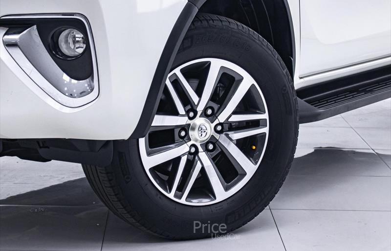 ขายรถ-suv-มือสอง-toyota-โตโยต้า-รถปี2016-รหัส88502-b01fbe01.jpg ขายรถ-suv-มือสอง-toyota-โตโยต้า-รถปี2016-รหัส88502-b01fbe01.jpg