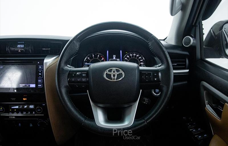 ขายรถ-suv-มือสอง-toyota-โตโยต้า-รถปี2016-รหัส88502-eb2857ce.jpg ขายรถ-suv-มือสอง-toyota-โตโยต้า-รถปี2016-รหัส88502-eb2857ce.jpg