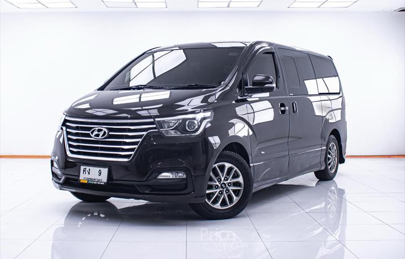 รถตู้มือสอง HYUNDAI H-1 รถปี 2019