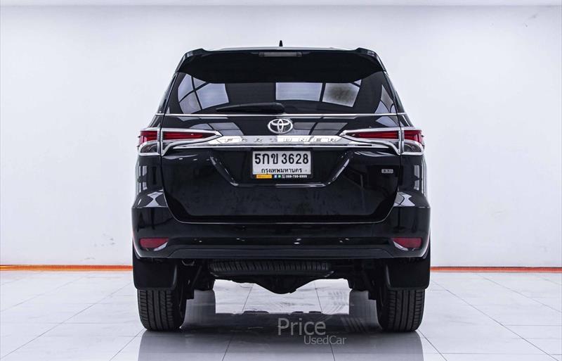 ขายรถ-suv-มือสอง-toyota-โตโยต้า-รถปี2016-รหัส88506-df8a5107.jpg ขายรถ-suv-มือสอง-toyota-โตโยต้า-รถปี2016-รหัส88506-df8a5107.jpg