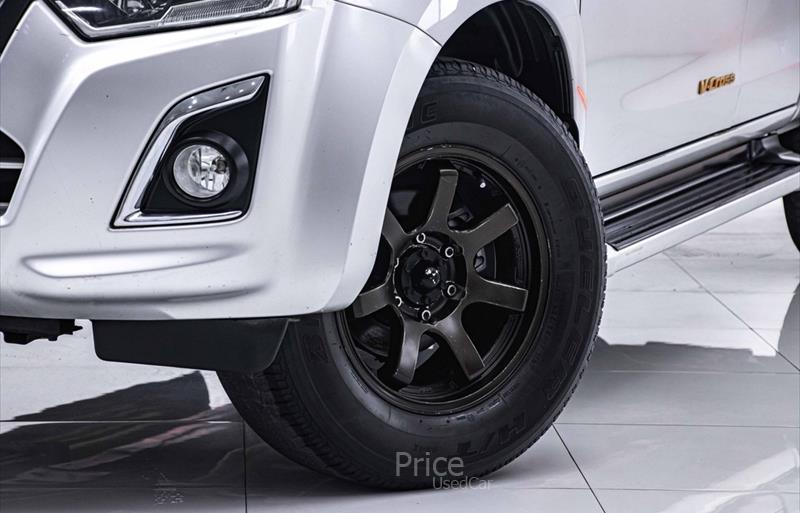 ขายรถกระบะมือสอง-isuzu-อีซูซุ-รถปี2016-รหัส88509-4a5462a3.jpg