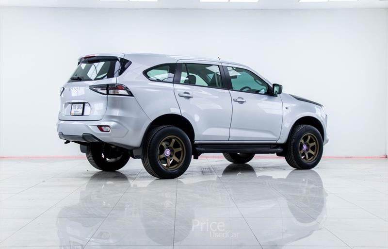 ขายรถ-suv-มือสอง-isuzu-อีซูซุ-รถปี2022-รหัส88511-727a7d72.jpg ขายรถ-suv-มือสอง-isuzu-อีซูซุ-รถปี2022-รหัส88511-727a7d72.jpg