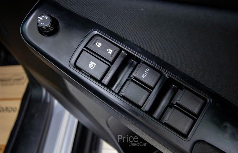 ขายรถ-suv-มือสอง-isuzu-อีซูซุ-รถปี2022-รหัส88511-cfc4ed0e.jpg ขายรถ-suv-มือสอง-isuzu-อีซูซุ-รถปี2022-รหัส88511-cfc4ed0e.jpg