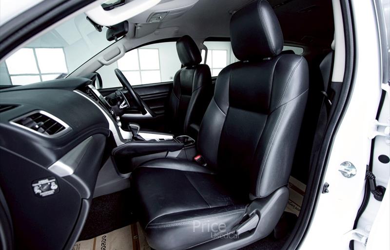 ขายรถ-suv-มือสอง-mitsubishi-มิตซูบิชิ-รถปี2023-รหัส88525-181aee3f.jpg ขายรถ-suv-มือสอง-mitsubishi-มิตซูบิชิ-รถปี2023-รหัส88525-181aee3f.jpg