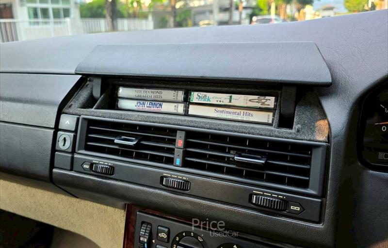 ขายรถเก๋งมือสอง-mercedes-benz-เมอร์เซเดสเบนซ์-รถปี1992-รหัส88542-277b8054.jpg ขายรถเก๋งมือสอง-mercedes-benz-เมอร์เซเดสเบนซ์-รถปี1992-รหัส88542-277b8054.jpg