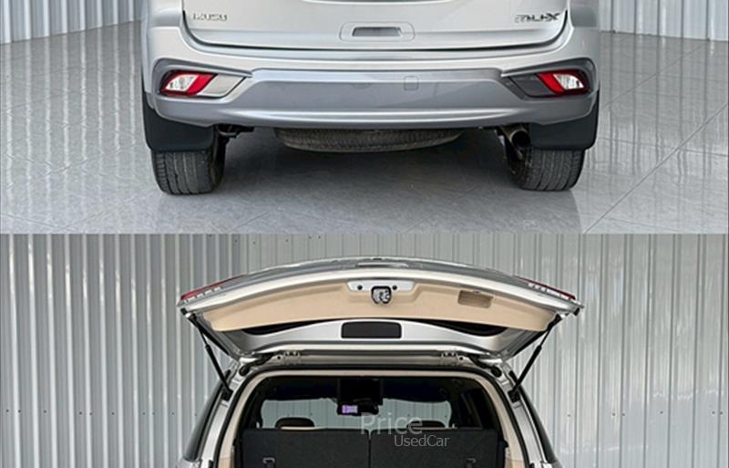 ขายรถ-suv-มือสอง-isuzu-อีซูซุ-รถปี2018-รหัส88546-07c906f1.jpg ขายรถ-suv-มือสอง-isuzu-อีซูซุ-รถปี2018-รหัส88546-07c906f1.jpg