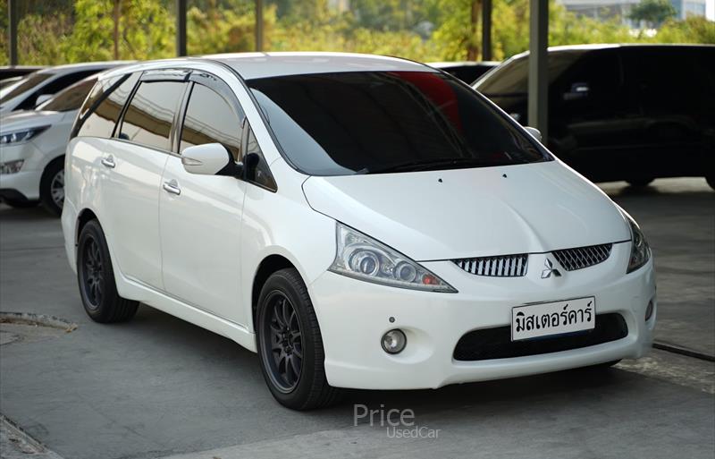 รถตู้มือสอง MITSUBISHI SPACE WAGON รถปี 2011