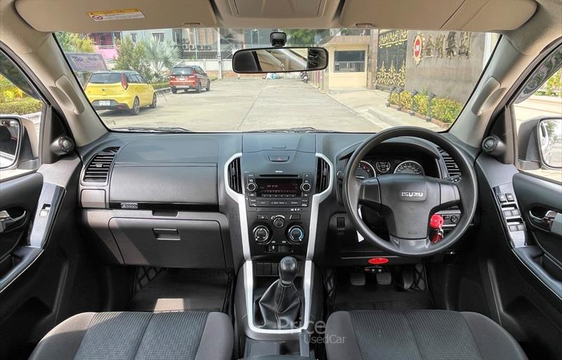 ขายรถกระบะมือสอง-isuzu-อีซูซุ-รถปี2019-รหัส88571-87293b7b.jpg ขายรถกระบะมือสอง-isuzu-อีซูซุ-รถปี2019-รหัส88571-87293b7b.jpg