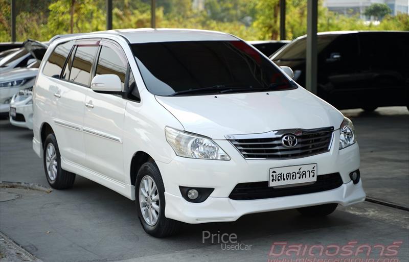 รถตู้มือสอง TOYOTA INNOVA รถปี 2013