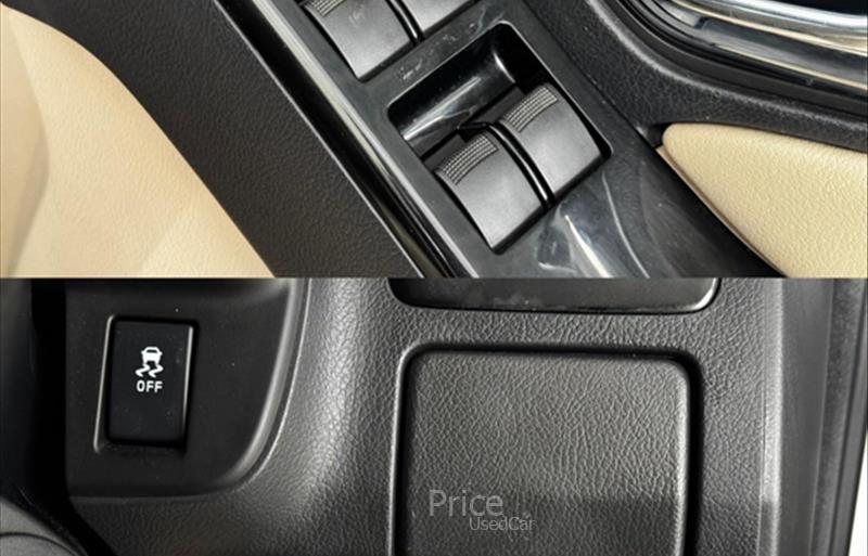 ขายรถ-suv-มือสอง-isuzu-อีซูซุ-รถปี2018-รหัส88588-013655e9.jpg ขายรถ-suv-มือสอง-isuzu-อีซูซุ-รถปี2018-รหัส88588-013655e9.jpg