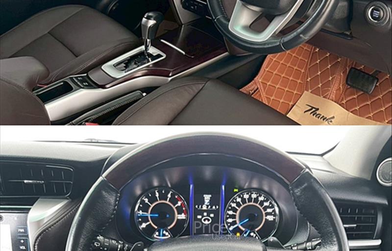 ขายรถ-suv-มือสอง-toyota-โตโยต้า-รถปี2015-รหัส88591-d298990e.jpg ขายรถ-suv-มือสอง-toyota-โตโยต้า-รถปี2015-รหัส88591-d298990e.jpg