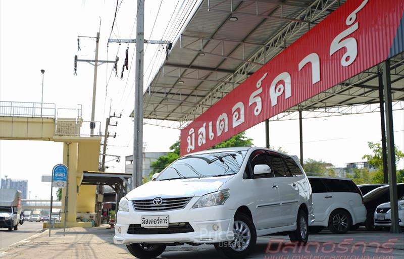 รถตู้มือสอง TOYOTA INNOVA รถปี 2014