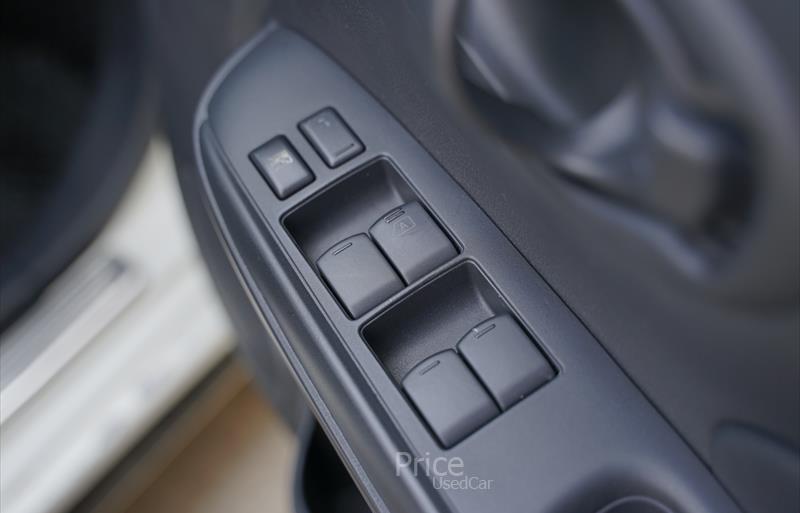 ขายรถเก๋งมือสอง-nissan-นิสสัน-รถปี2014-รหัส88596-119090a2.jpg ขายรถเก๋งมือสอง-nissan-นิสสัน-รถปี2014-รหัส88596-119090a2.jpg