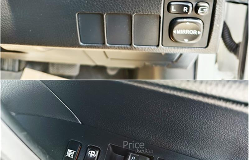 ขายรถเก๋งมือสอง-toyota-โตโยต้า-รถปี2015-รหัส88609-8ec44e82.jpg ขายรถเก๋งมือสอง-toyota-โตโยต้า-รถปี2015-รหัส88609-8ec44e82.jpg
