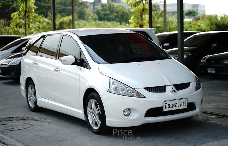 รถตู้มือสอง MITSUBISHI SPACE WAGON รถปี 2011