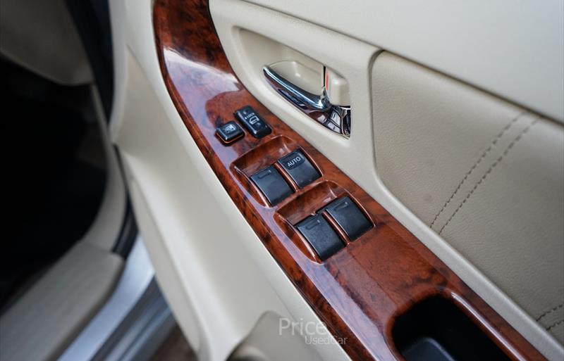 ขายรถตู้มือสอง-toyota-โตโยต้า-รถปี2015-รหัส88649-9b432511.jpg ขายรถตู้มือสอง-toyota-โตโยต้า-รถปี2015-รหัส88649-9b432511.jpg