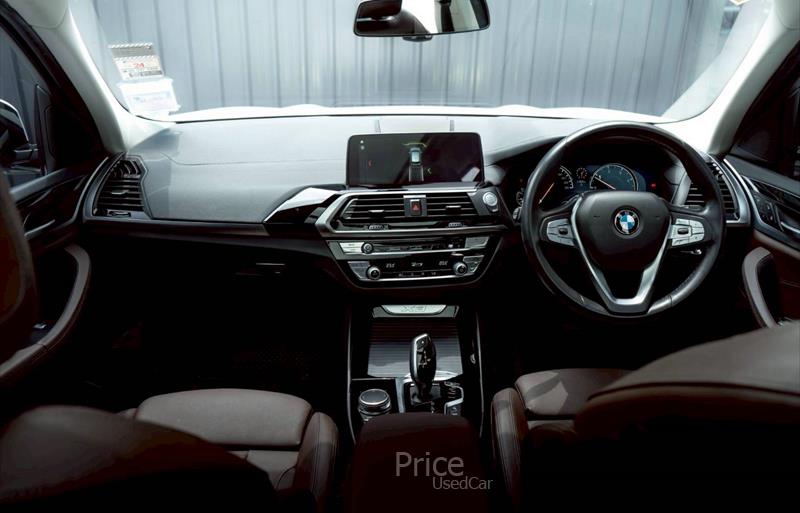 ขายรถ-suv-มือสอง-bmw-บีเอ็มดับบลิว-รถปี2017-รหัส88653-bb092a97.jpg ขายรถ-suv-มือสอง-bmw-บีเอ็มดับบลิว-รถปี2017-รหัส88653-bb092a97.jpg