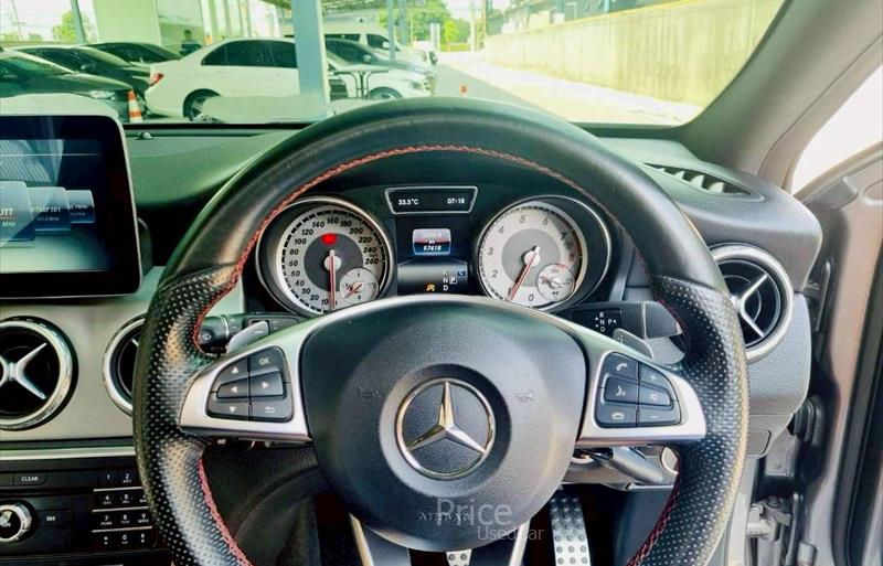 ขายรถเก๋งมือสอง-mercedes-benz-เมอร์เซเดสเบนซ์-รถปี2017-รหัส88663-b376481f.jpg ขายรถเก๋งมือสอง-mercedes-benz-เมอร์เซเดสเบนซ์-รถปี2017-รหัส88663-b376481f.jpg