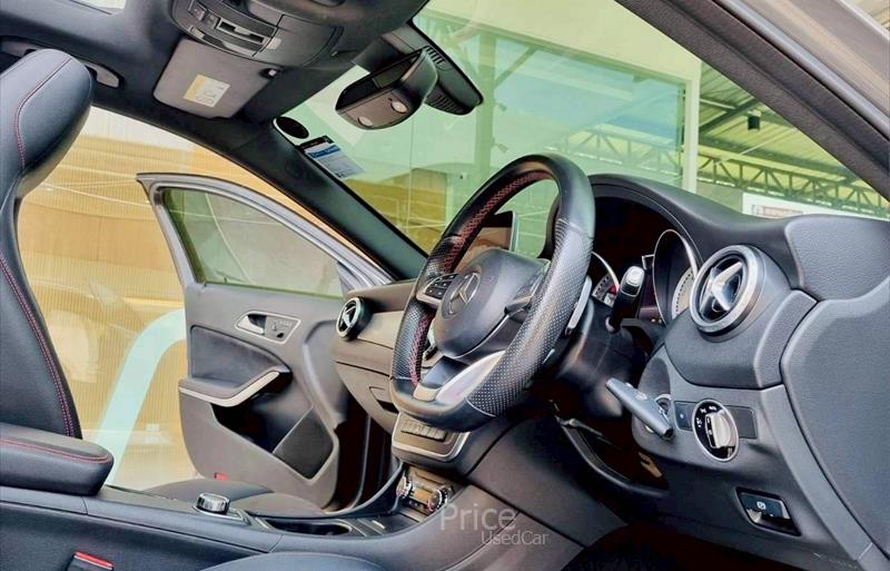 ขายรถเก๋งมือสอง-mercedes-benz-เมอร์เซเดสเบนซ์-รถปี2017-รหัส88663-f2aae581.jpg ขายรถเก๋งมือสอง-mercedes-benz-เมอร์เซเดสเบนซ์-รถปี2017-รหัส88663-f2aae581.jpg