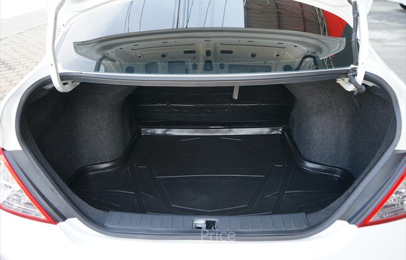 ขายรถเก๋งมือสอง-nissan-นิสสัน-รถปี2014-รหัส88683-65dbdfd8.jpg ขายรถเก๋งมือสอง-nissan-นิสสัน-รถปี2014-รหัส88683-65dbdfd8.jpg