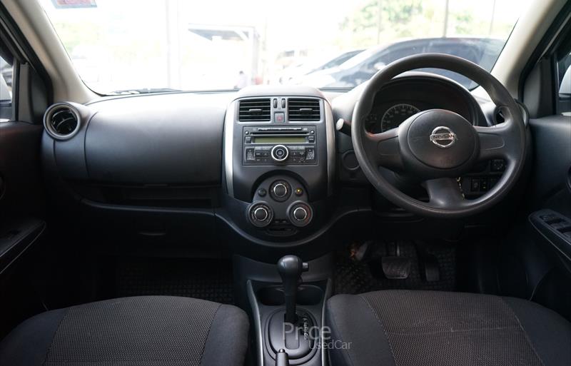 ขายรถเก๋งมือสอง-nissan-นิสสัน-รถปี2014-รหัส88683-8232f5df.jpg ขายรถเก๋งมือสอง-nissan-นิสสัน-รถปี2014-รหัส88683-8232f5df.jpg